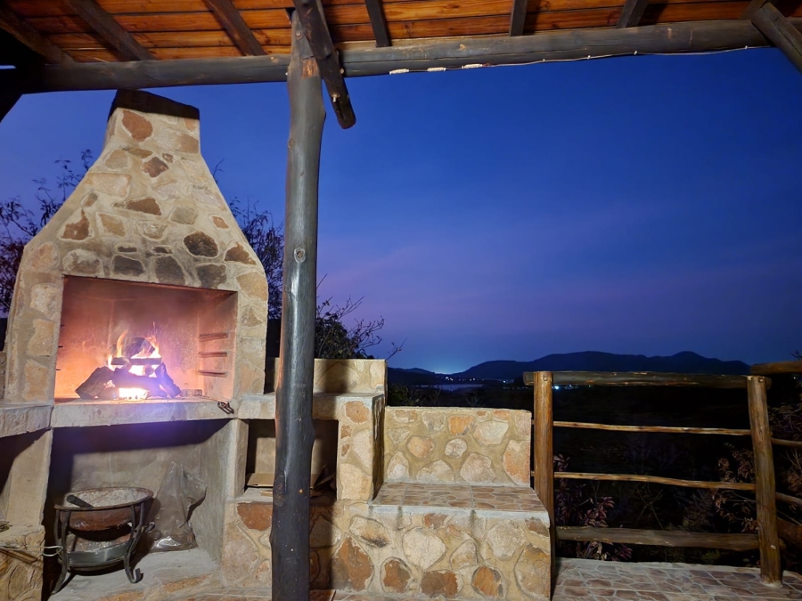 2 Bedroom Property for Sale in Renosterfontein A H North West